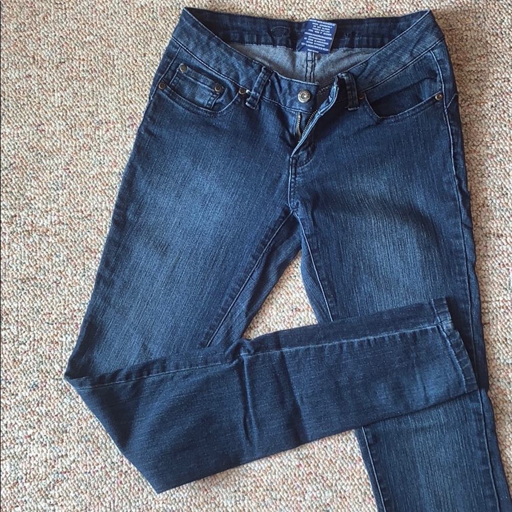 Blue Asphalt: Skinny Jean